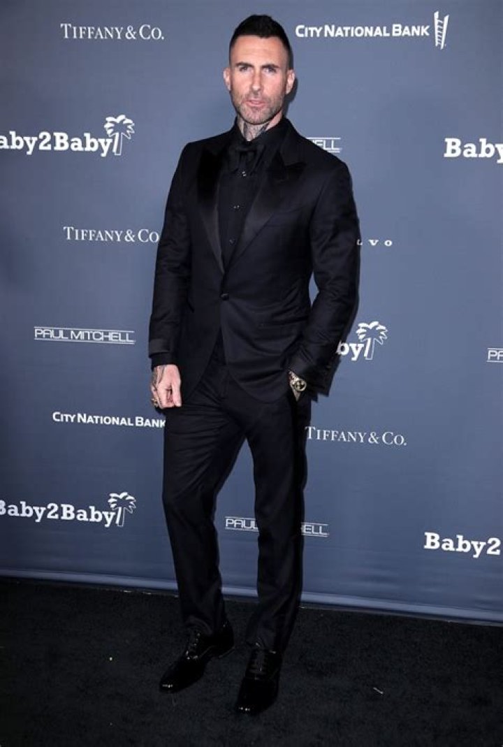 Adam Levine – Hollywood Life