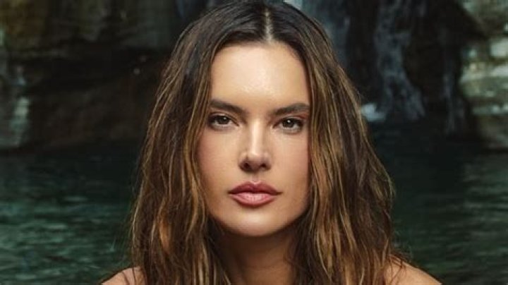Alessandra Ambrosio Stuns In White Bikini As She Vacations In Mexico: Photos