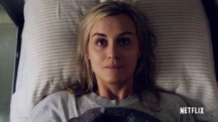 Alex Betrays Piper In ‘OITNB’ – Hollywood Life