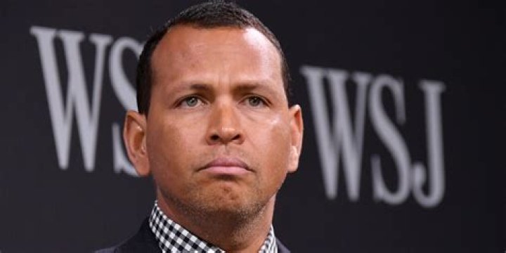 Alex Rodriguez Reveals He Lost Weight After Having Gum Disease – Hollywood Life