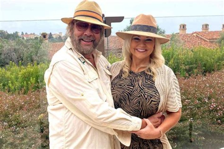 All About His New Wife & First Two Marriages – Hollywood Life