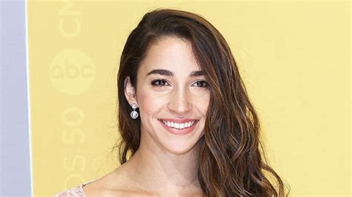 Aly Raisman News, Photos And Videos – Hollywood Life