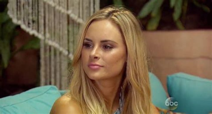 Amanda Stanton Hated Josh Murray’s Moaning On ‘Bachelor In Paradise’: ‘It Grosses Me Out’