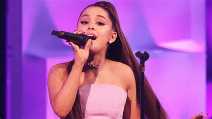 Ariana Grande Sings ‘Somewhere Over The Rainbow’ On TikTok – Hollywood Life