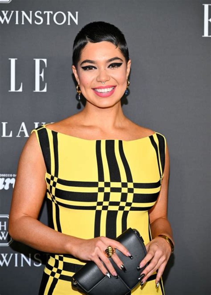 Auli’i Cravalho – Hollywood Life