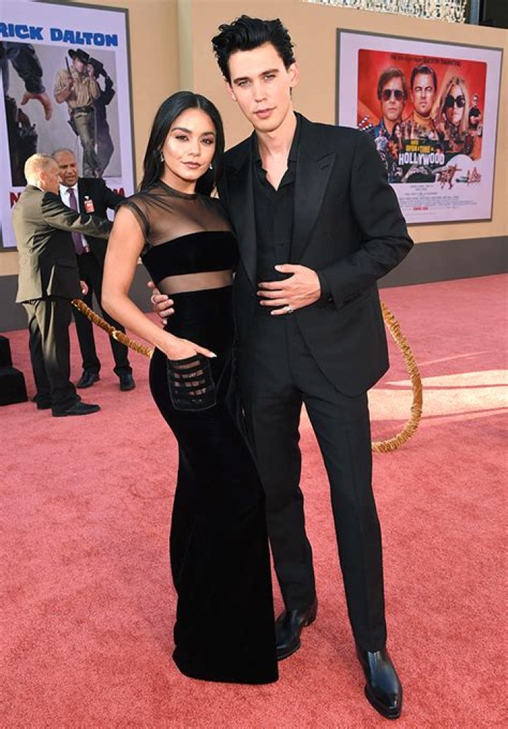 Austin Butler Thanks Ex Vanessa Hudgens For ‘Elvis’ Success – Hollywood Life