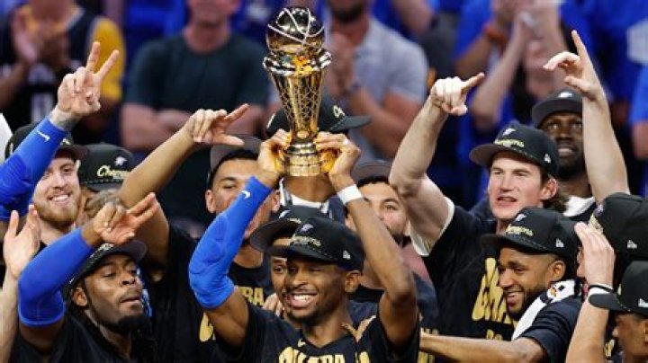 Ayesha Curry & More Celebs Who Want The Warriors To Win The NBA Finals