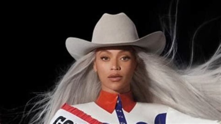 Azealia Banks Slams Beyonce’s ‘Cowboy Carter’ Album as ‘White Women Cosplay’