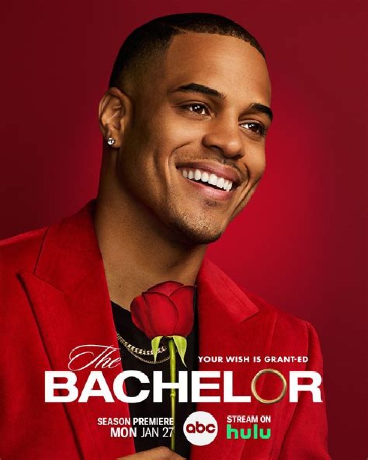 ‘Bachelor’ Star’s Pics – Hollywood Life