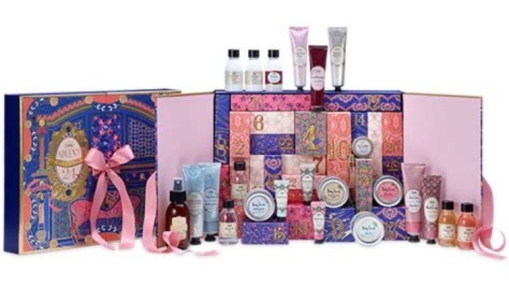 Best Beauty Advent Calendars 2022 To Shop For The Holidays – Hollywood Life