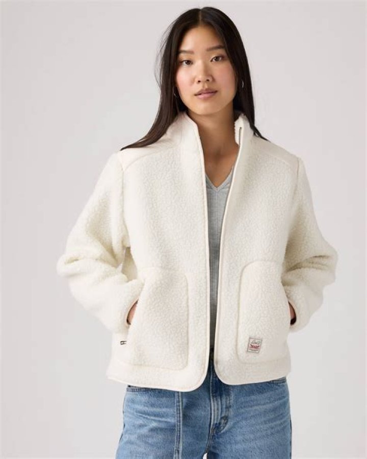 Best Women’s Sherpa Jacket For Winter: Shop – Hollywood Life