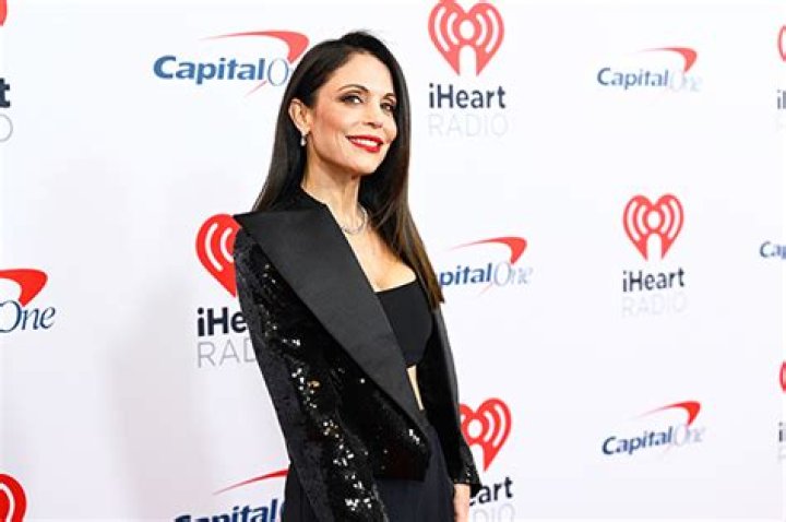 Bethenny Frankel Drags ‘Superficial’ Kim Kardashian After She’s Booed At NFL Game