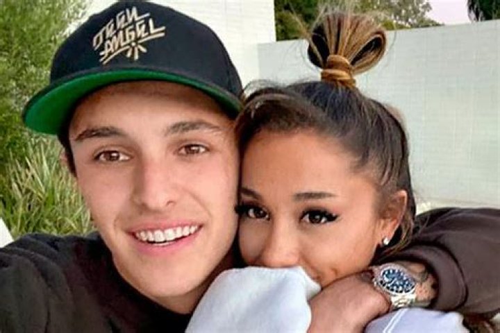 Big Sean’s Reason For Ariana Grande Breakup — Justin Bieber Stage PDA – Hollywood Life