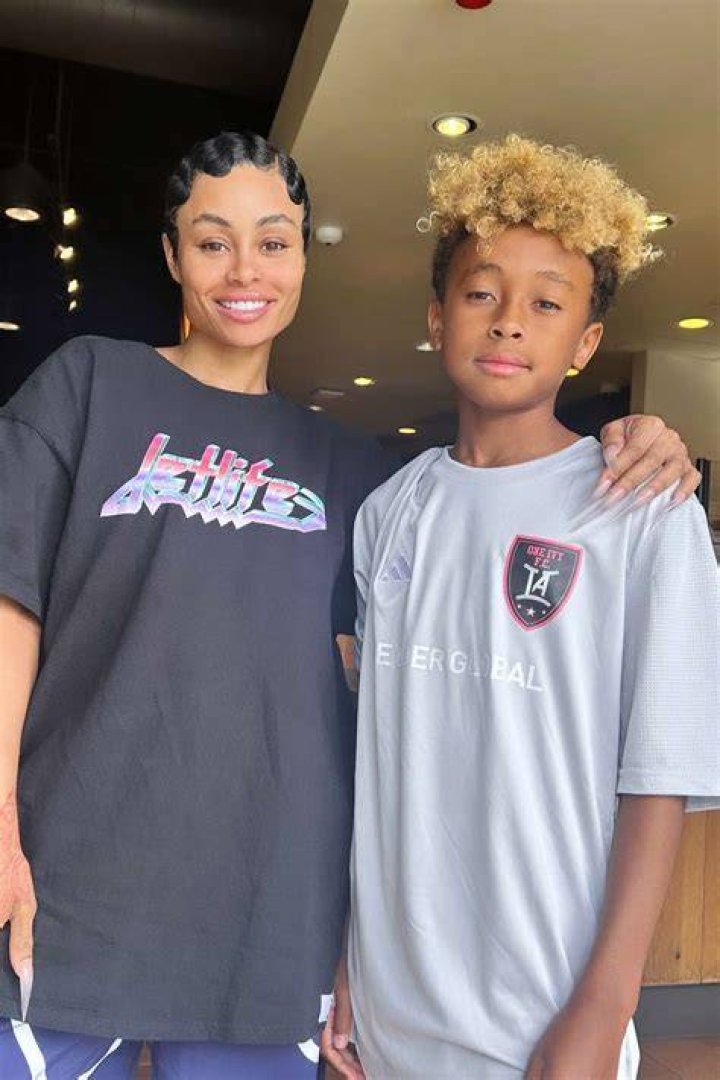 Blac Chyna Posts Baby Photos Of Dream Kardashian & Son King Cairo – Hollywood Life
