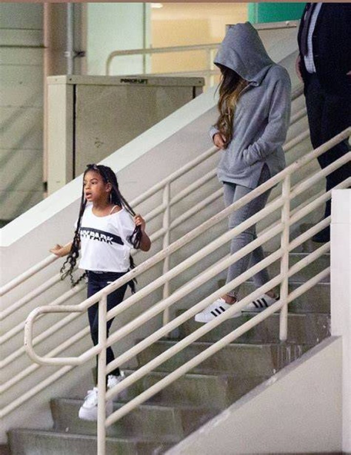 Blue Ivy, 7, Rocks Super Long Braids & Looks So Grown Up On Shopping Date With Beyonce — Pics