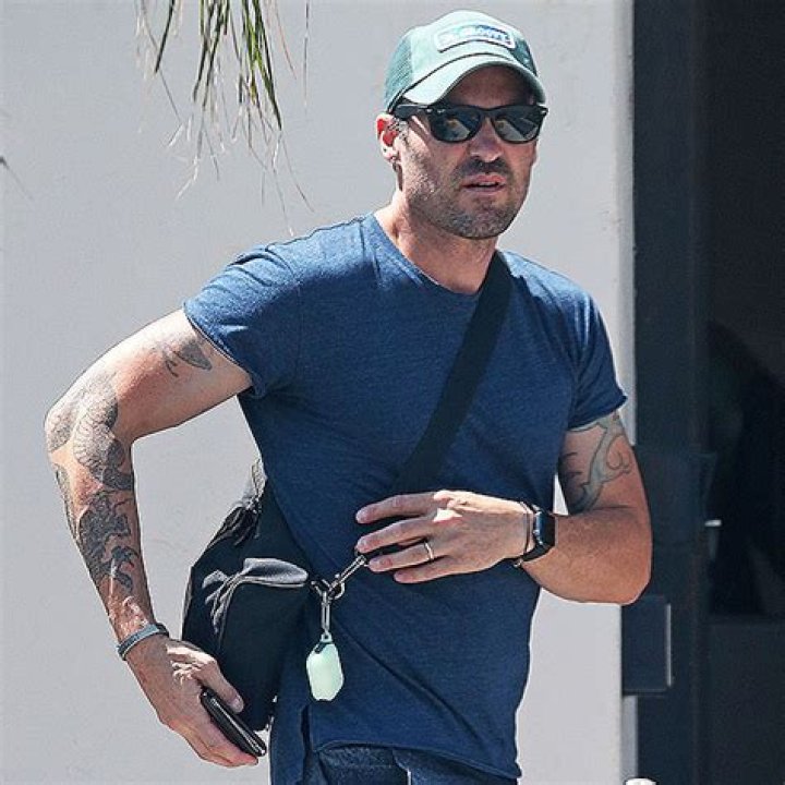 Brian Austin Green Reportedly Removes Ex Vanessa Marcil Tattoo – Hollywood Life