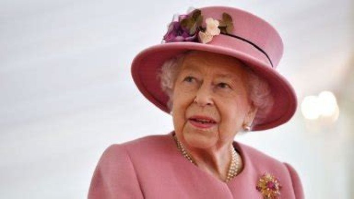 British Prime Minister, Joe Biden, Barack Obama & More World Leaders Mourn Queen Elizabeth II