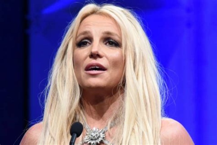 Britney Spears Fans Outraged After Judge Rules To Keep Her Dad As Co-Conservator: ‘It’s Been Too Long’