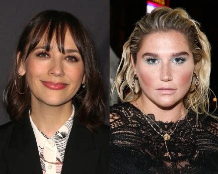 Britney Spears Proudly Shows Off Her Freckles & Selena Gomez Gushes Over Her ‘Rare Beauty’
