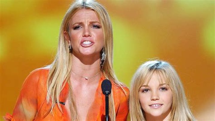 Britney Spears Slams Jamie Lynn For Dying Hair Like Christina Aguilera – Hollywood Life