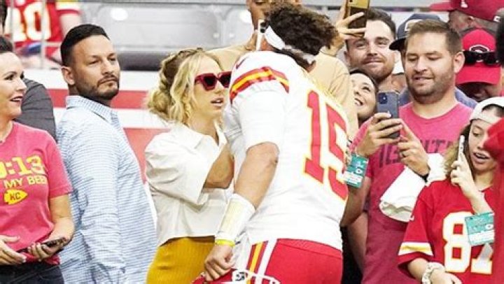 Brittany Matthews Takes Daughter, 1, On The Football Field For 1st Time To Visit Patrick Mahomes: Photos