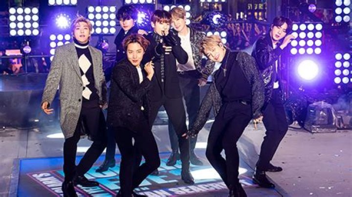 BTS & Post Malone Hug In New Years Eve Video & It’s The Best – Hollywood Life