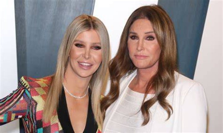 Caitlyn Jenner’s Hair Malfunction — See Her Mishap At Kim Kardashian’s Birthday – Hollywood Life