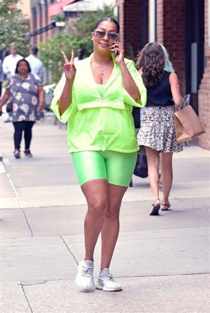 Celebrities Wearing Neon Shorts: Photos – Hollywood Life