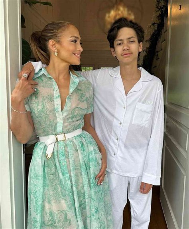 Celebrity Couples Who Have Twins: PICS