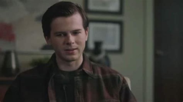 Chandler Riggs On ‘A Million Little Things’ & PJ Father Mystery – Hollywood Life