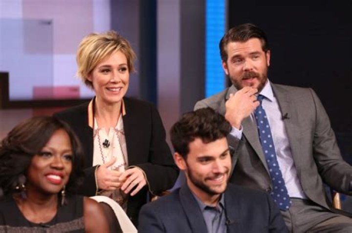Charlie Weber & Liza Weil: Pics