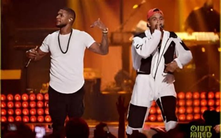 Chris Brown, Usher & More: Hottest Hunks At The 2014 VMAs