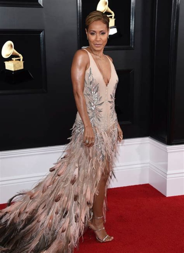 Cleavage At The Grammys — Deeply Cut Looks On Jada Pinkett Smith, Miley Cyrus & More