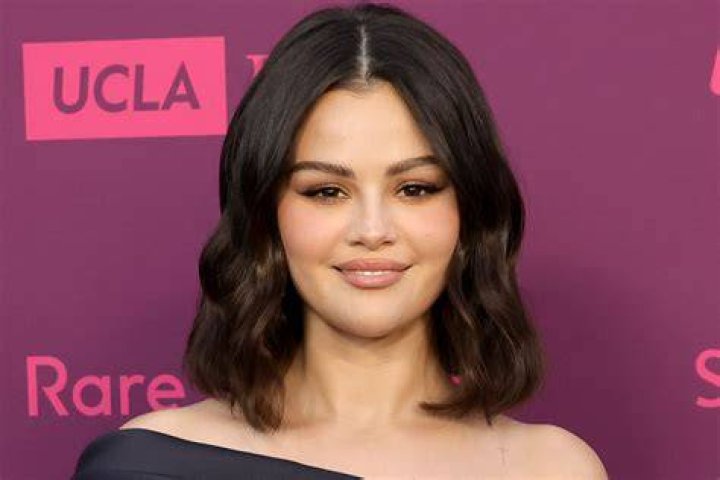 Cody Simpson Disses Selena Gomez — She’s ‘Annoying’ To Hang Out With – Hollywood Life