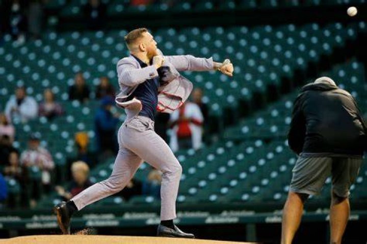 Conor McGregor Throws Horrible First Pitch At Cubs Game – Hollywood Life