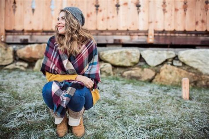 Coziest Infinity Scarves (Review) in 2023