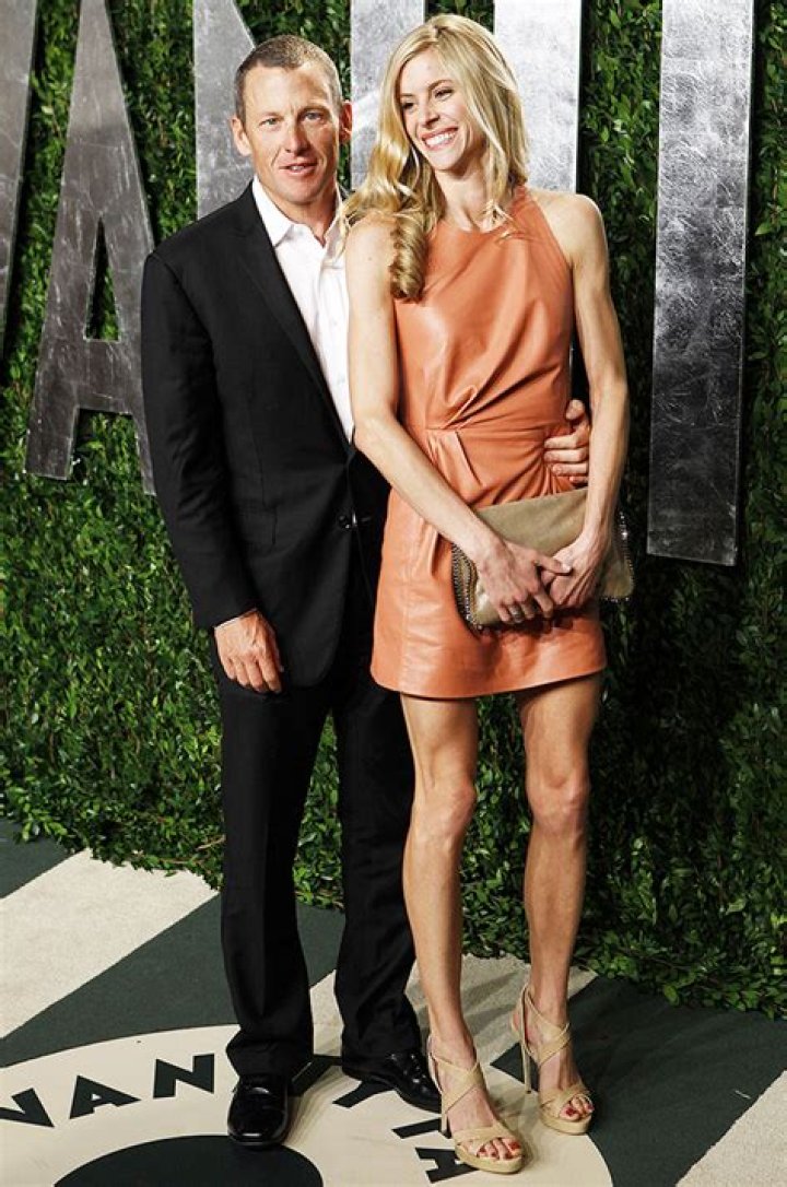 Cyclist Weds GF Anna Hansen – Hollywood Life