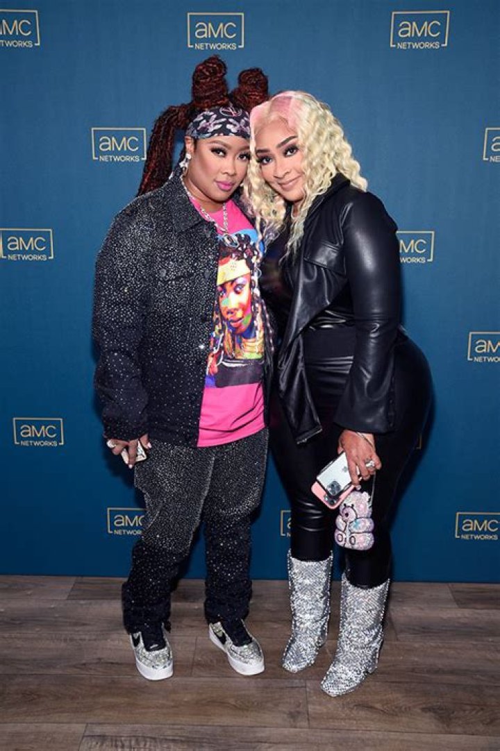 Da Brat Reveals Why She ‘Didn’t Want’ To Come Out In New Show Preview – Hollywood Life