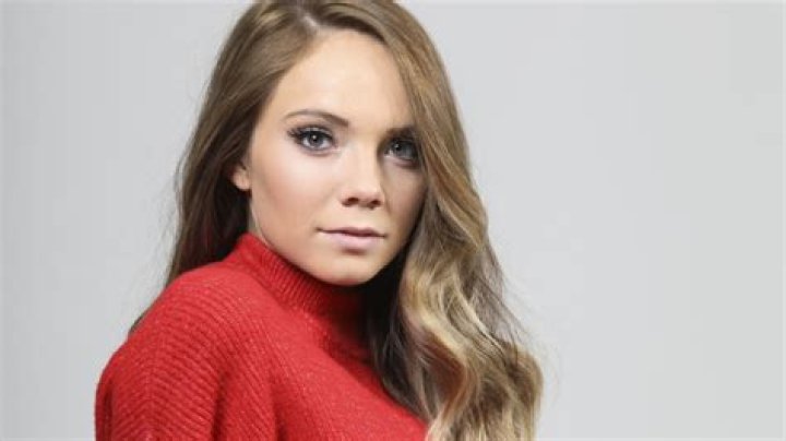 Danielle Bradbery On First ACM Award Nom For Best New Female Artist – Hollywood Life