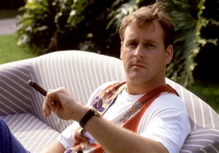 Dave Coulier Reveals He’s An Alcoholic With ‘Drunk’ Bloody Throwback Selfie – Hollywood Life