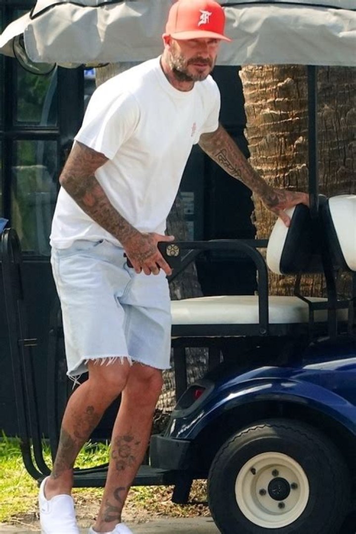 David Beckham Wears Nothing But Tiny Bike Shorts In Victoria Beckham IG – Hollywood Life