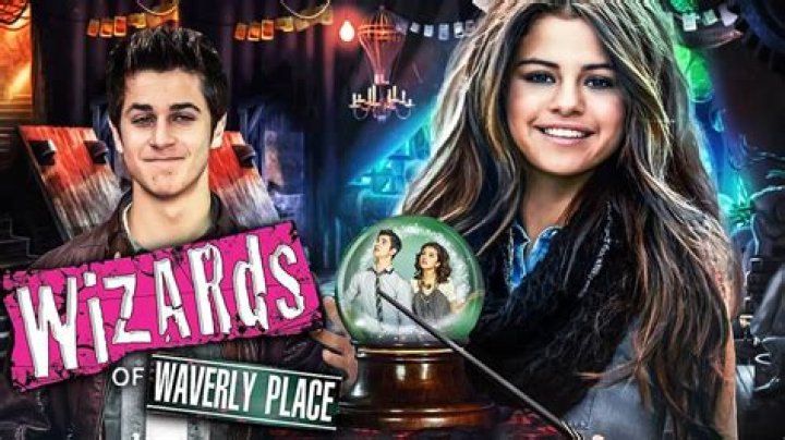 David Henrie Says Selena & More Want ‘Wizards Of Waverly Place’ Reboot – Hollywood Life