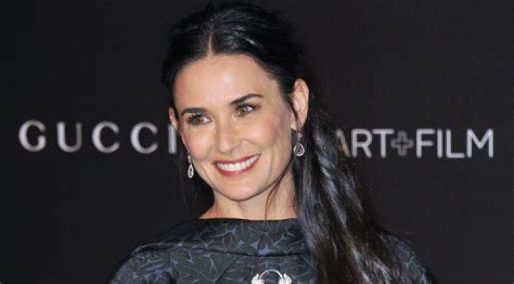 Demi Moore, 59, Stuns In White Bikini: Photo – Hollywood Life