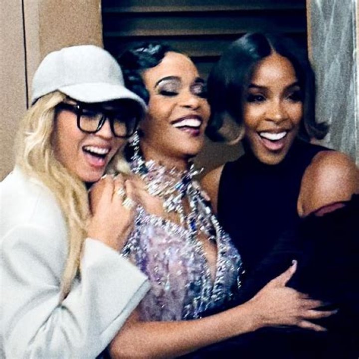 Destiny’s Child Reunites At Beyonce’s Coachella Performance For Three Of Their Hits & Fans Lost It