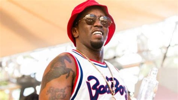 Diddy Goes Shirtless For Cute Poolside Video With Daughter Love, 4 Mos.
