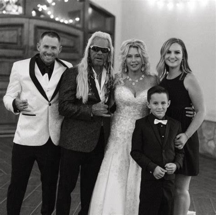 Dog The Bounty Hunter’s Daughter Lyssa On Dad’s Wedding, Family Rift – Hollywood Life