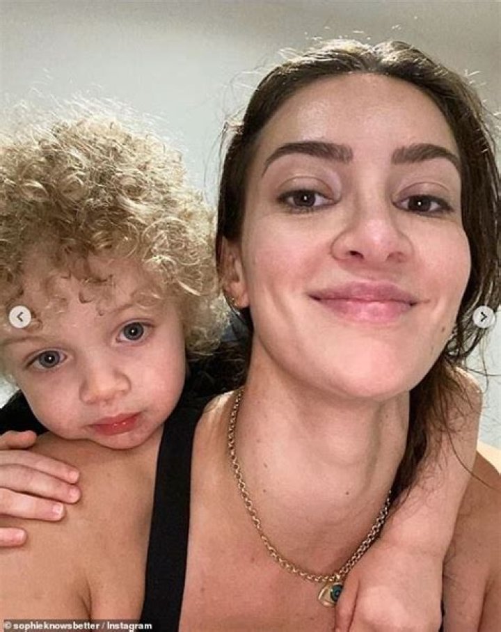 Drake’s Son Adonis Does Yoga With Mom Sophie Brussaux In New Video – Hollywood Life