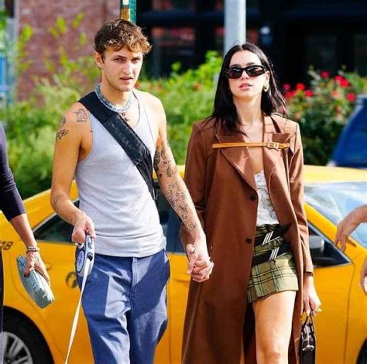 Dua Lipa Gushes Over Anwar Hadid: I’m More ‘Comfortable’ Than In Any Past Relationship