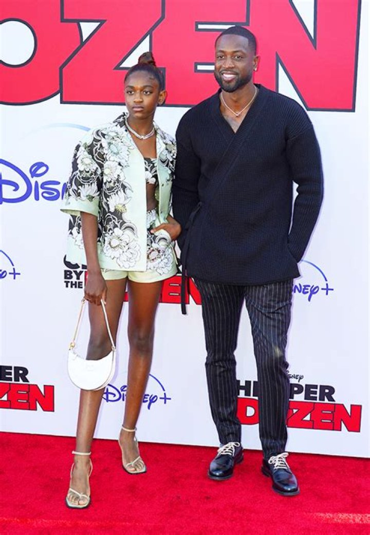 Dwyane Wade’s Daughter Zaya Makes Runway Debut At Paris Fashion Week – Hollywood Life