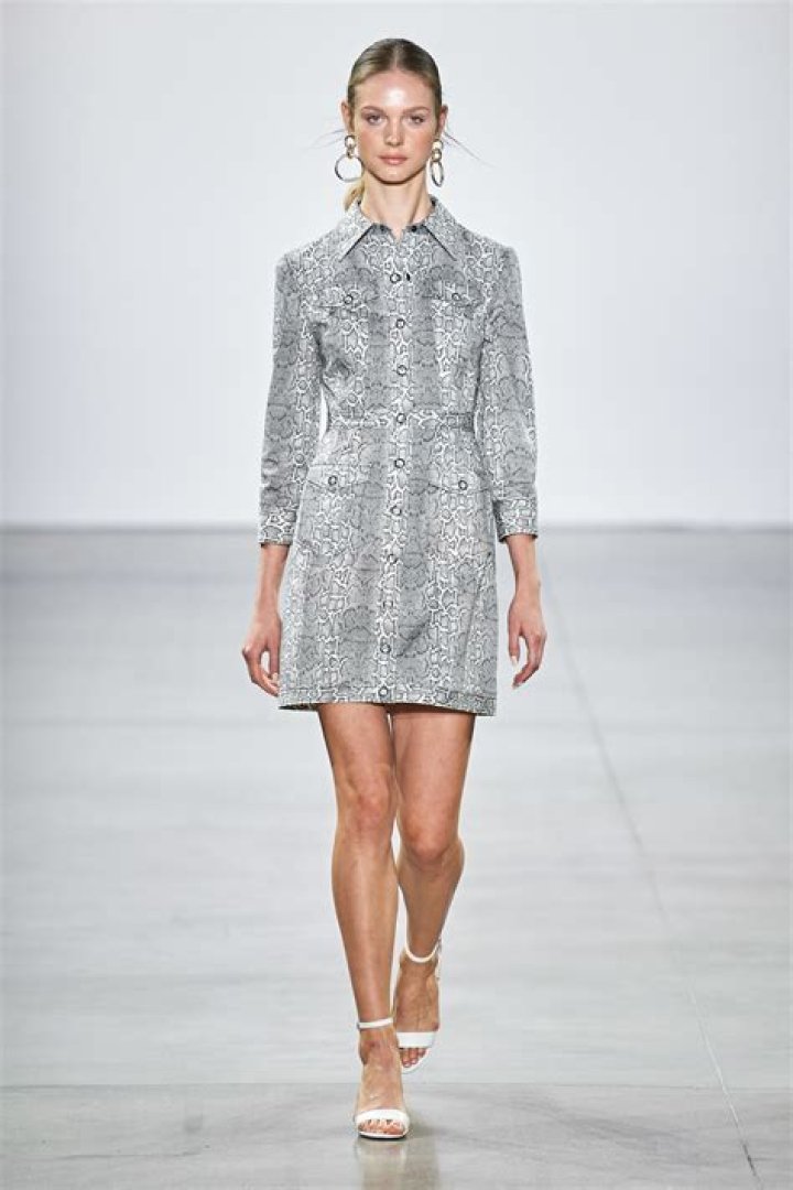 Elie Tahari Spring 2020 – Pics